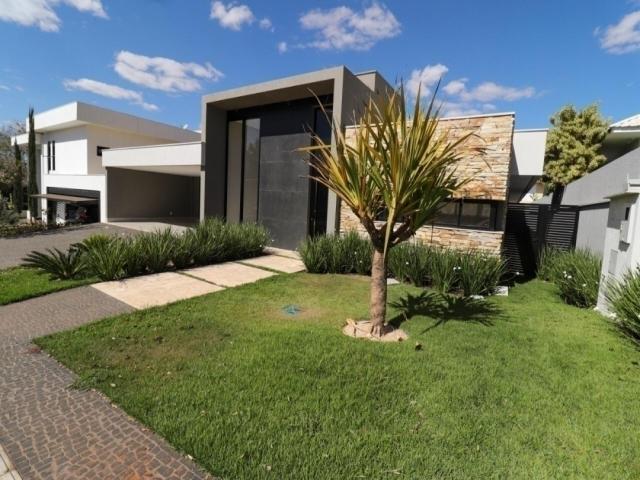 Casa em condomínio para Venda em Goiânia - 1