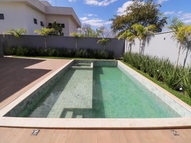 Casa em condomínio para Venda em Goiânia - 4