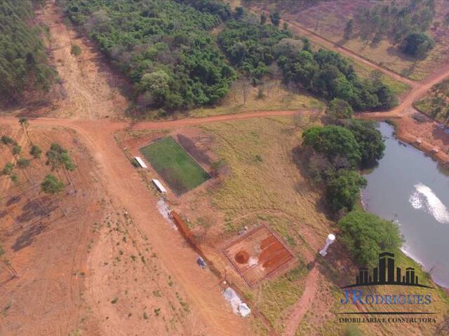 #775 - Casa em condomínio para Venda em Aragoiânia - GO - 1